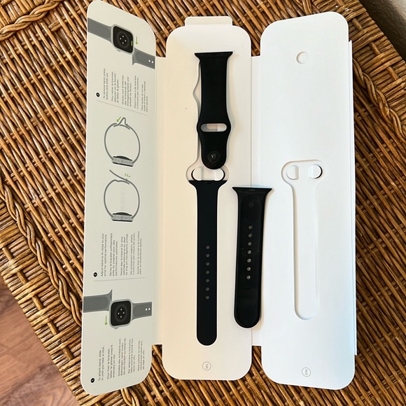 Apple Watch Sport band 38 mm - Picture 2 of 4